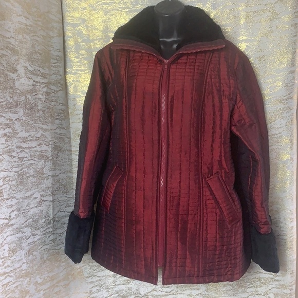 HANA Bang burgundy colour with faux fur collar size M - Picture 2 of 11